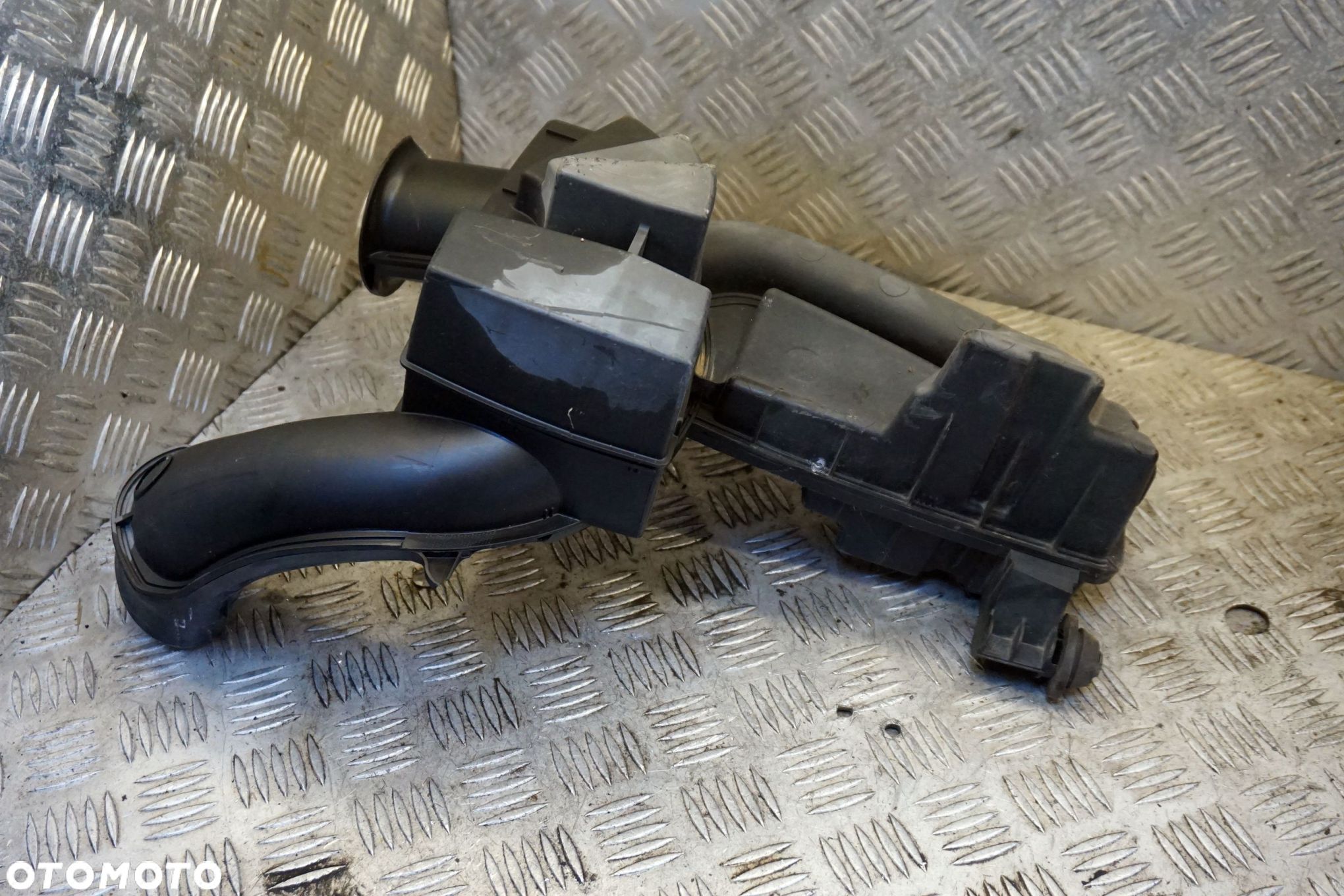 RURA POWIETRZA REZONATOR SCENIC III PH1 1.4 TCE 8200923124 H8200841042 RENAULT 2009-2013 - 1