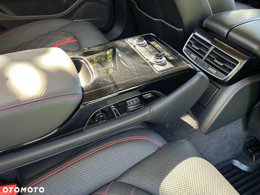 Audi A8 - 20