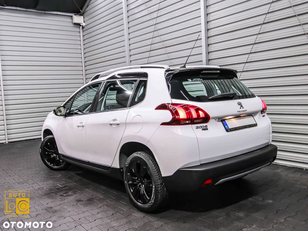 Peugeot 2008 2017 photo 3