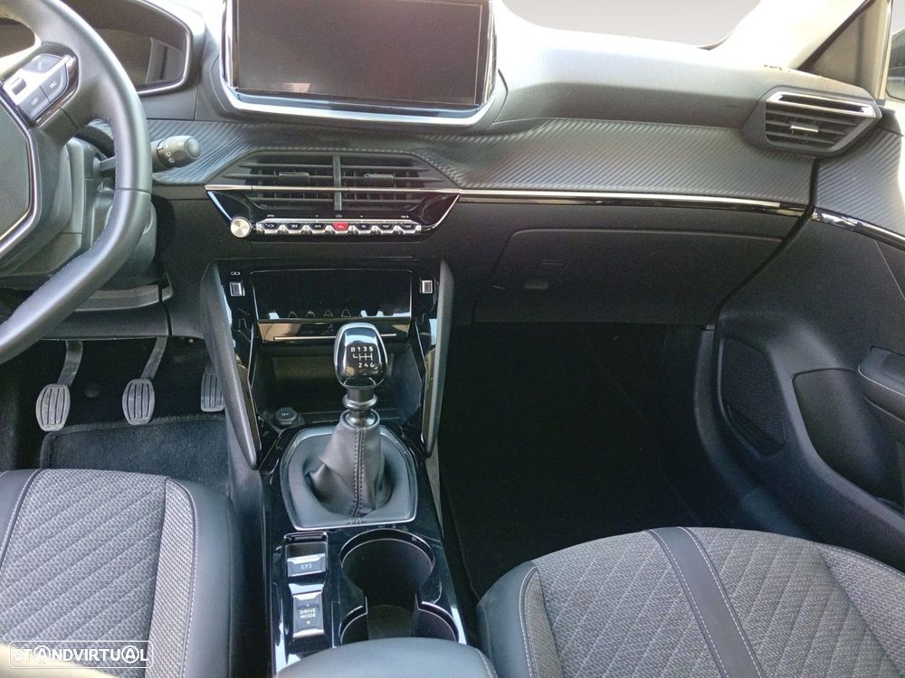 Peugeot 208 1.2 PureTech Allure - 11