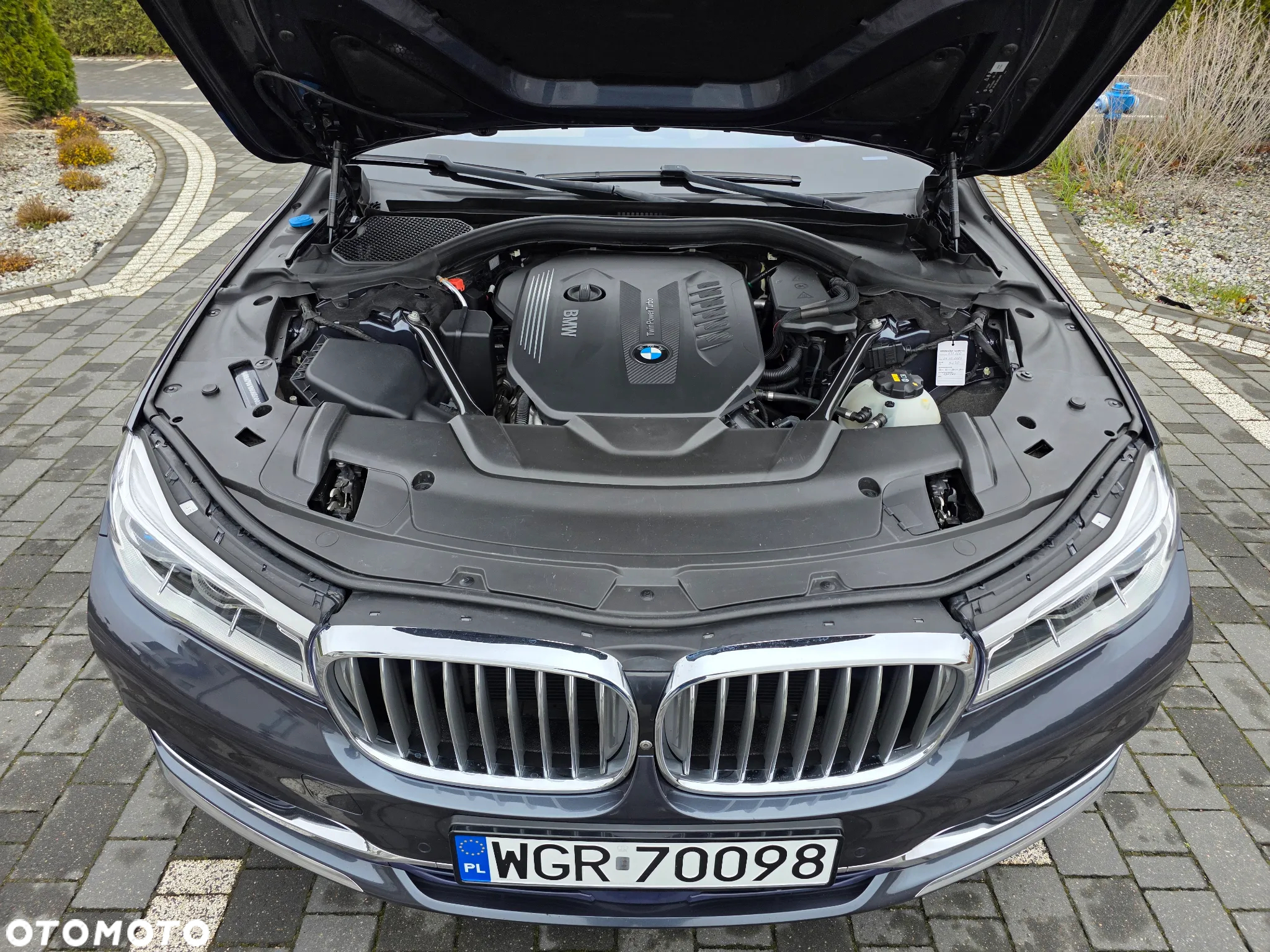 BMW Seria 7 730Ld xDrive sport - 11