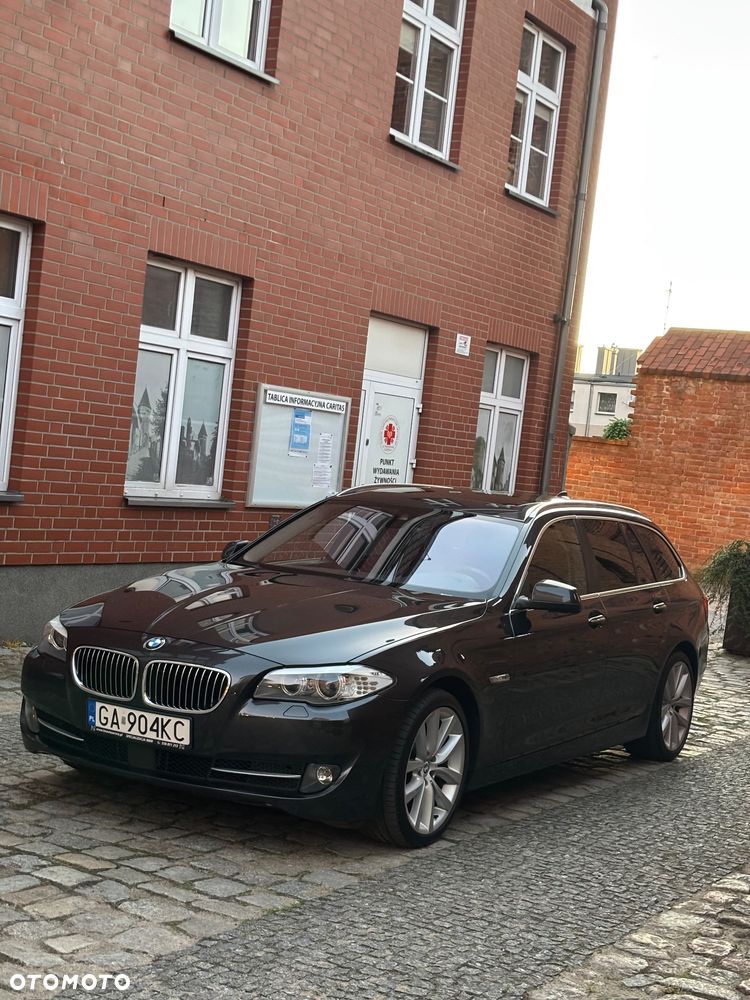 BMW Seria 5 525d xDrive Modern Line - 5