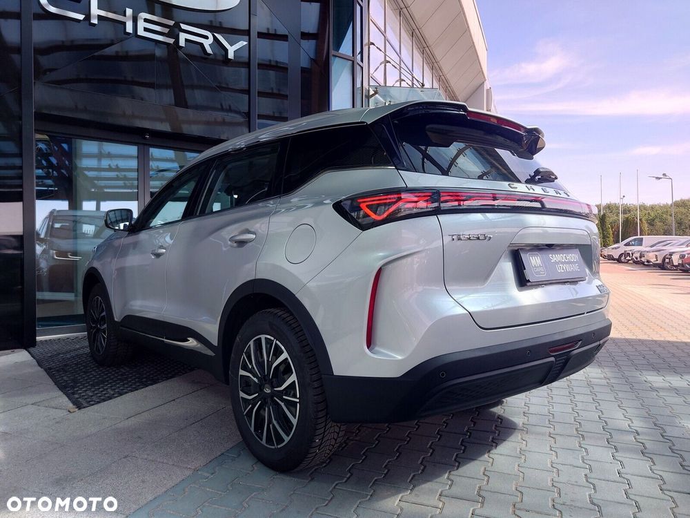 Chery Tiggo 7 1.5 T-GDI Super Hybrid Comfort DHT - 7