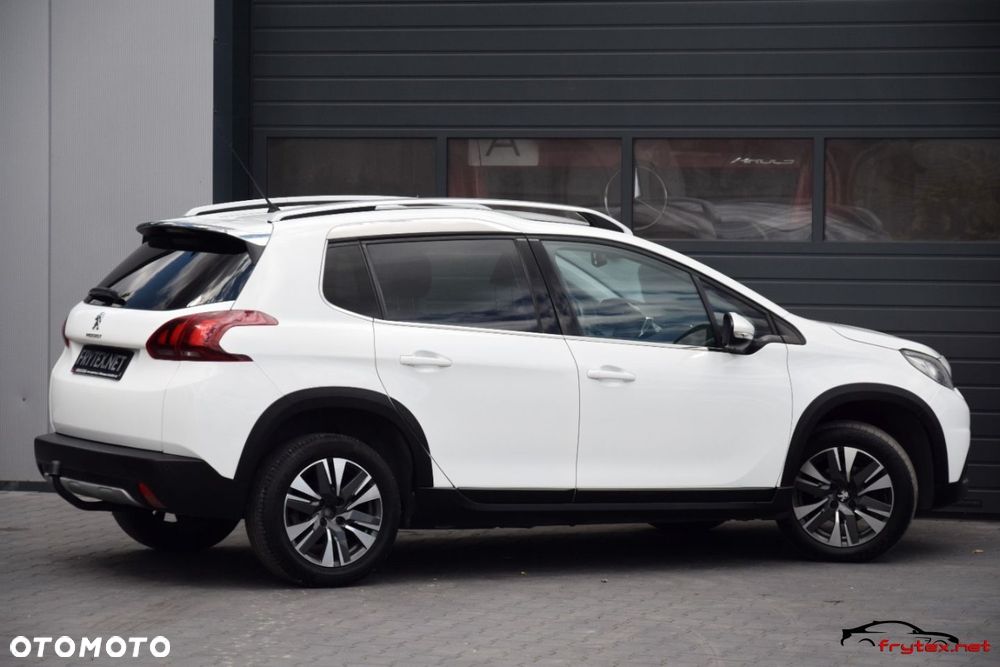 Peugeot 2008 - 12
