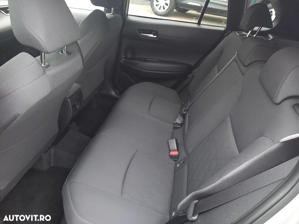 Toyota Corolla Cross 1.8I 2WD Active - 15