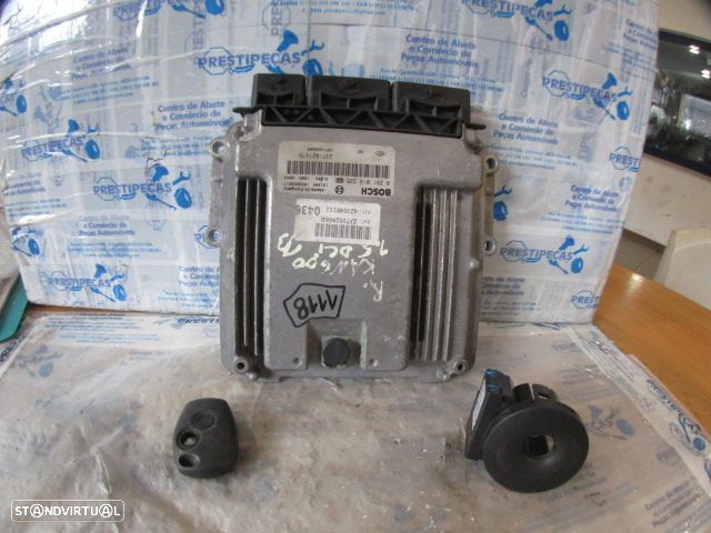 Centralina 8200405701F 0281019325  237102747R RENAULT KANGOO 2013 1.5 DCI 0P Bosch - 1