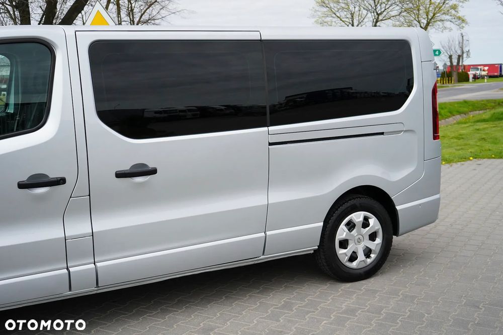 Renault Trafic 2.0 dCi - 28