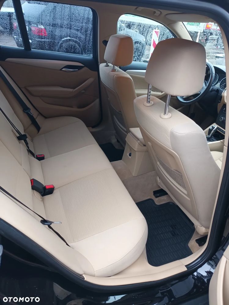 BMW X1 xDrive28i - 6