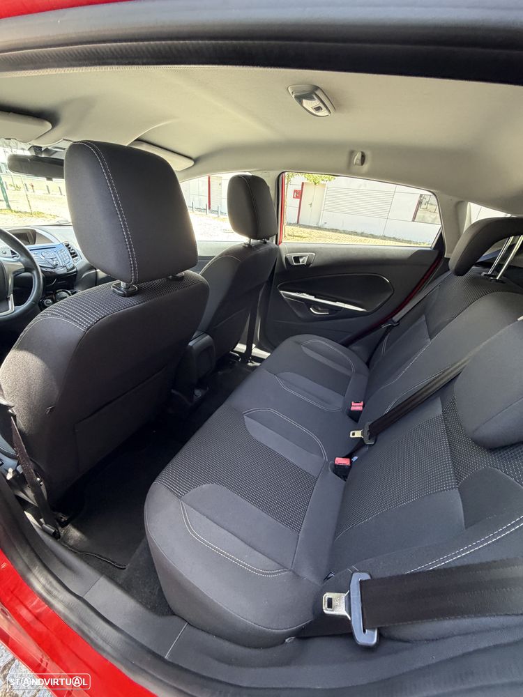 Ford Fiesta 1.0 EcoBoost Active - 14