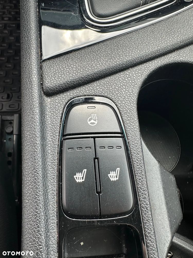 Kia Niro 1.6 GDI Hybrid L Business Line - 35