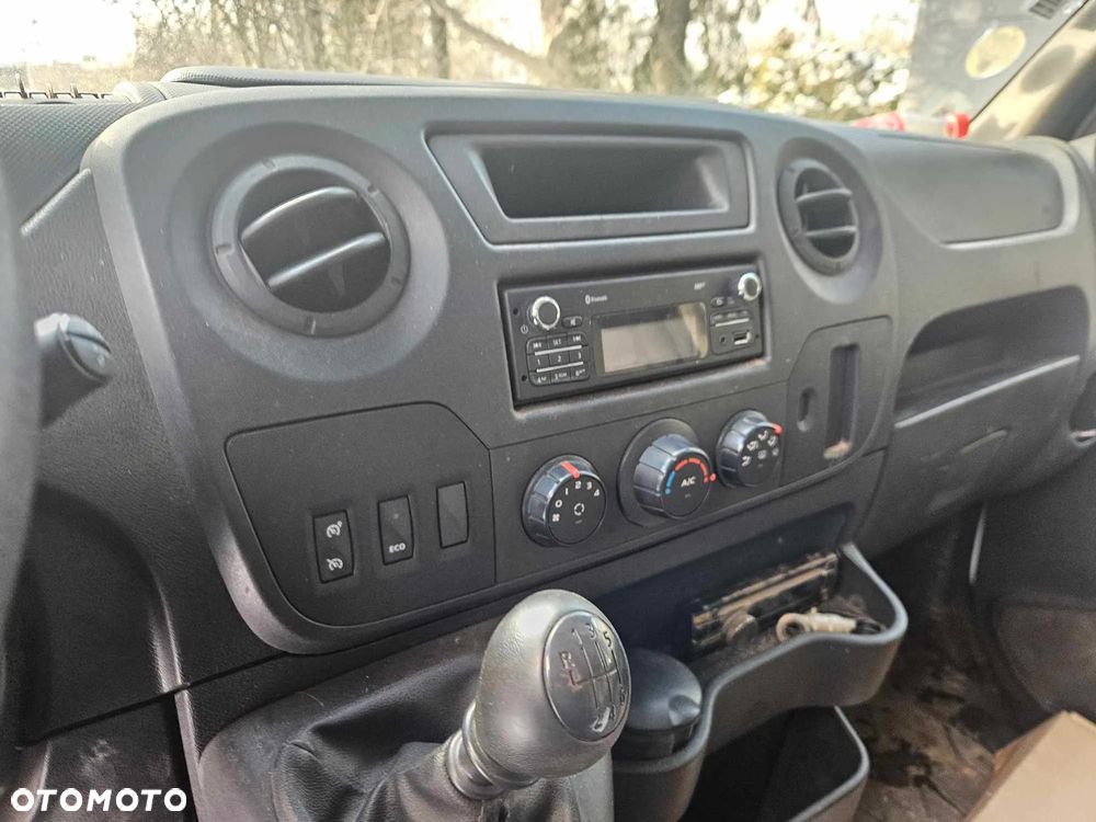Renault MASTER L2H2  2.3 DCI 2018 rok - 12