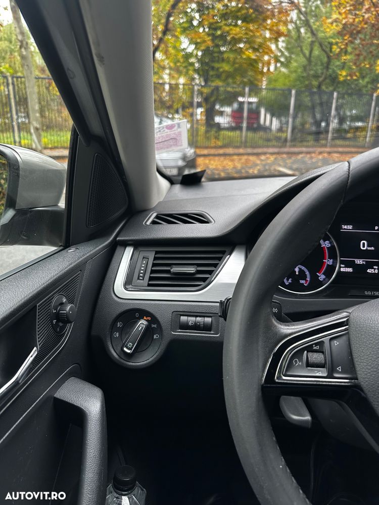 Skoda Rapid - 10