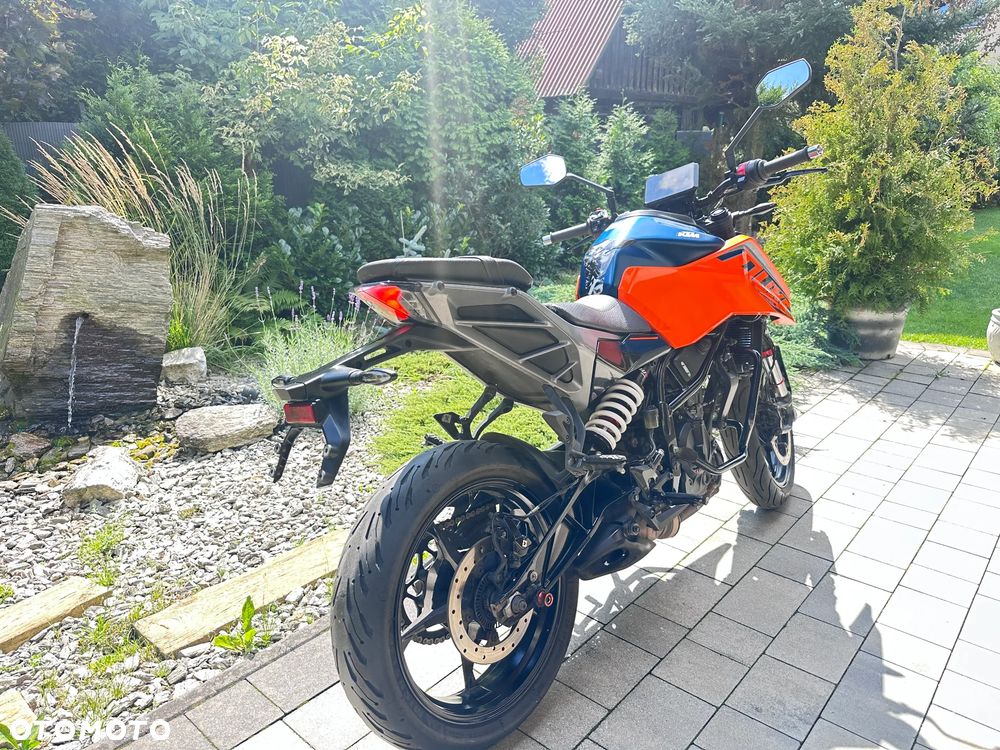 KTM Duke 125 - 9