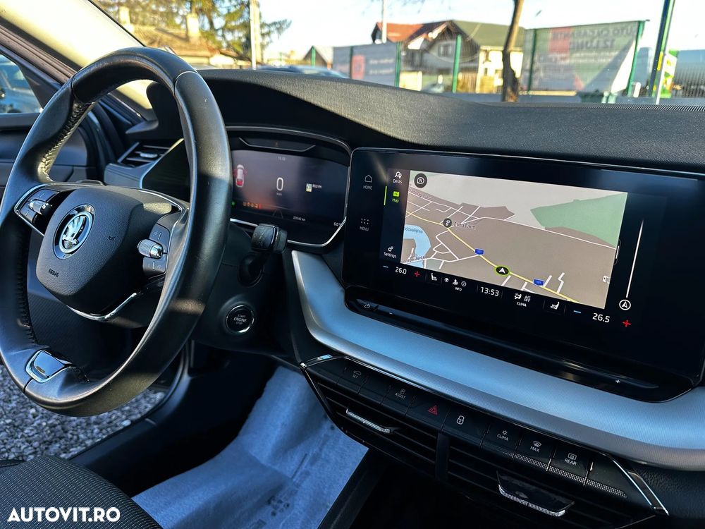 Skoda Octavia 2.0 TDI DSG Clever - 10