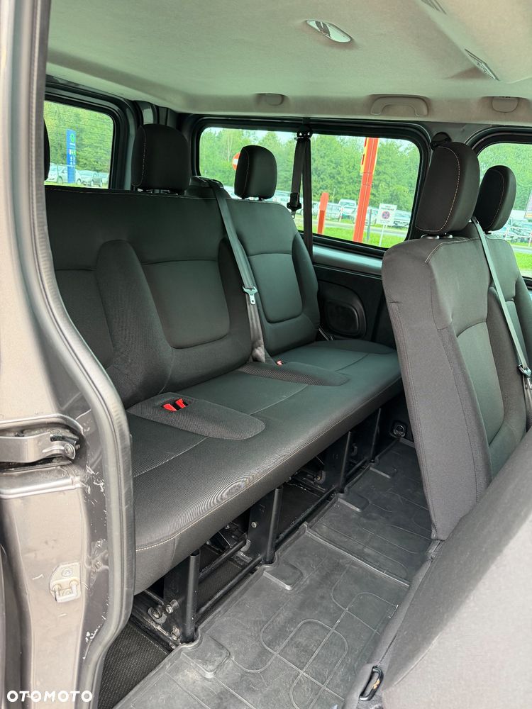 Renault Trafic Grand Passenger 3,0t Pack Clim - 19