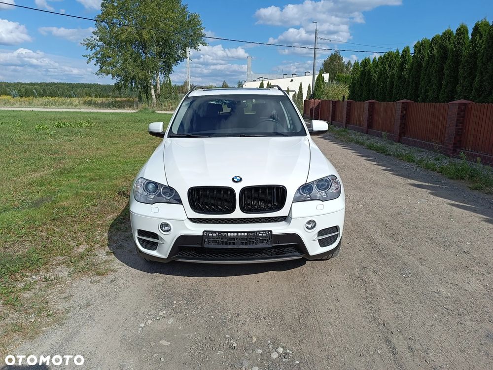BMW X5 xDrive35i Edition Exclusive - 16