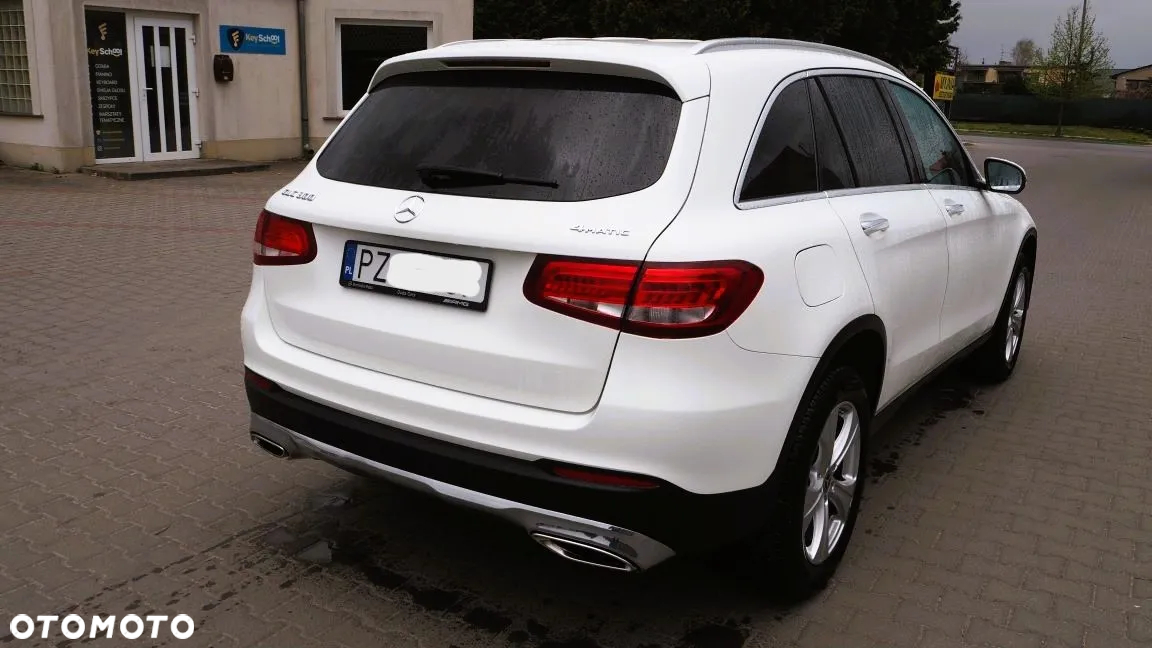 Mercedes-Benz GLC 300 4Matic 9G-TRONIC - 15
