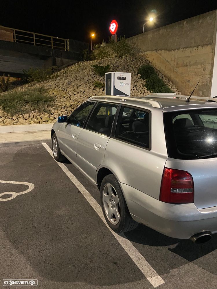 Audi A4 Avant - 5