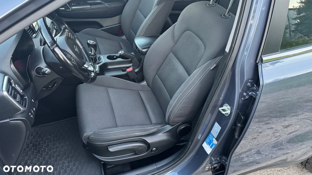 Kia Sportage 1.6 T-GDI AWD VISION - 12
