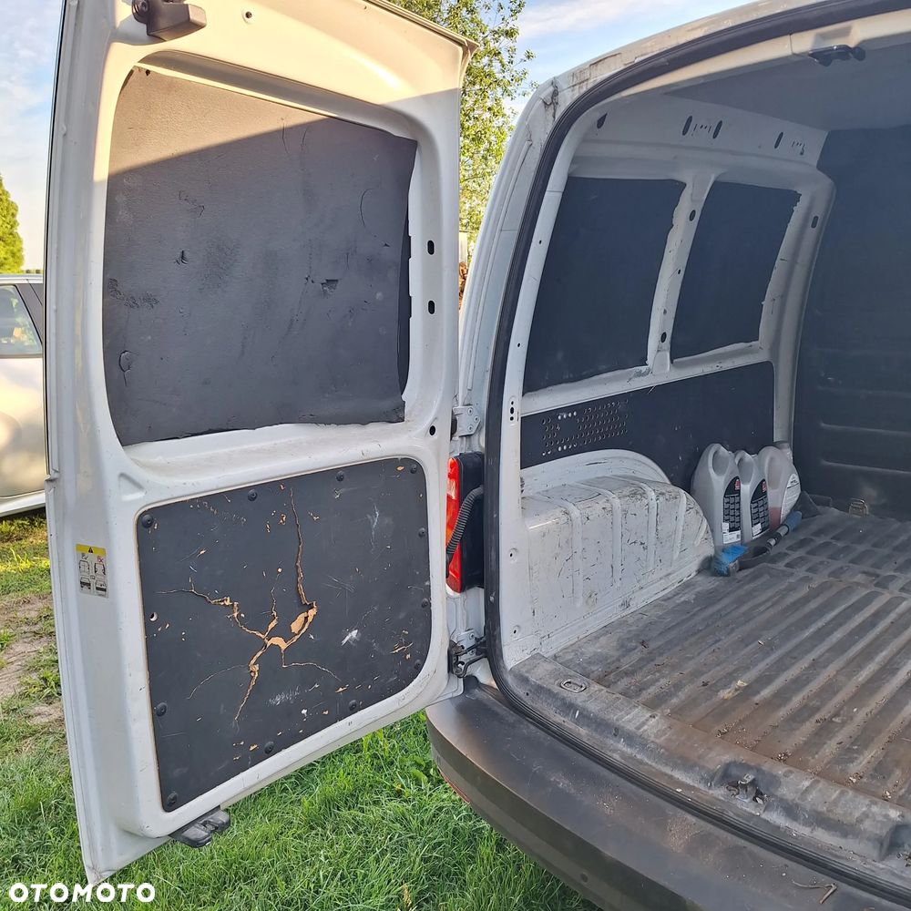 Volkswagen Caddy - 6