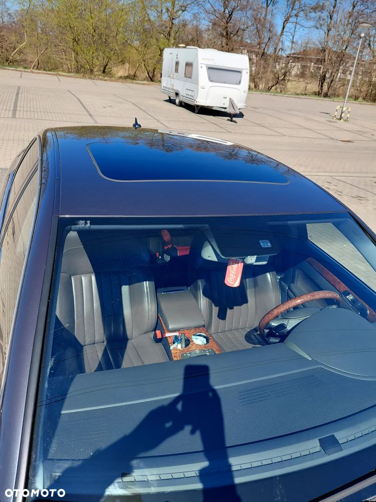 Volkswagen Phaeton - 37