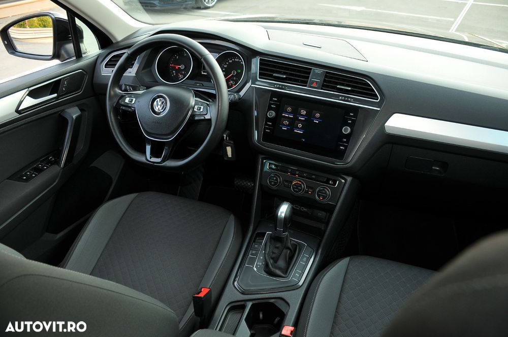 Volkswagen Tiguan - 13