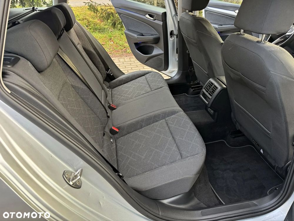 Volkswagen Golf 2.0 TDI Special Edition - 22