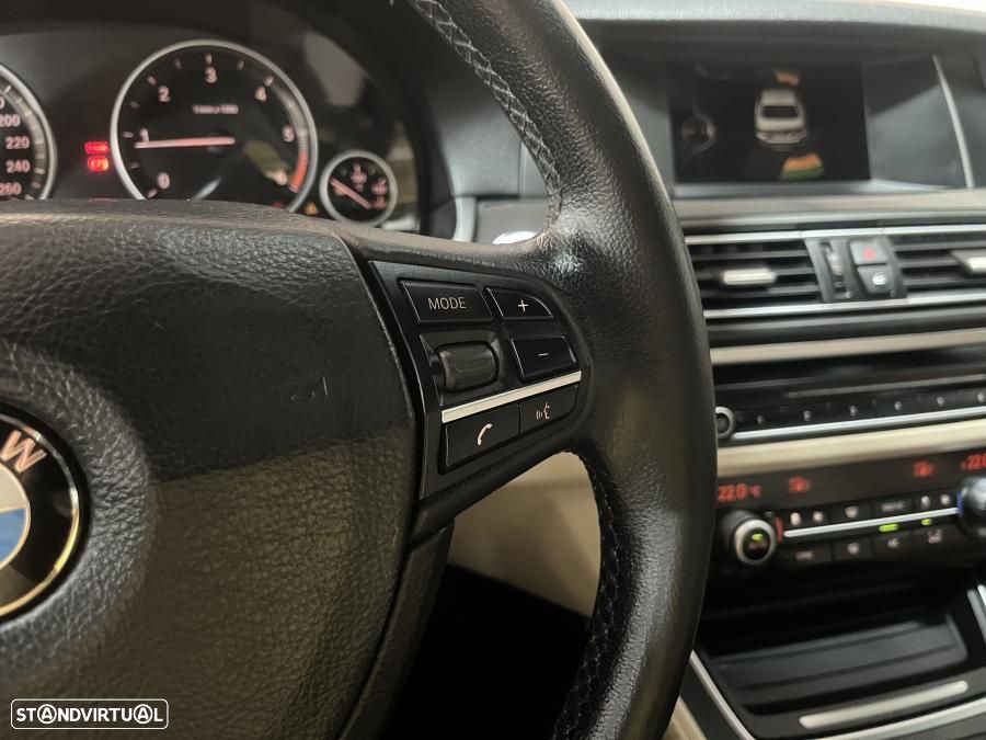 BMW 520 d Line Luxury - 24