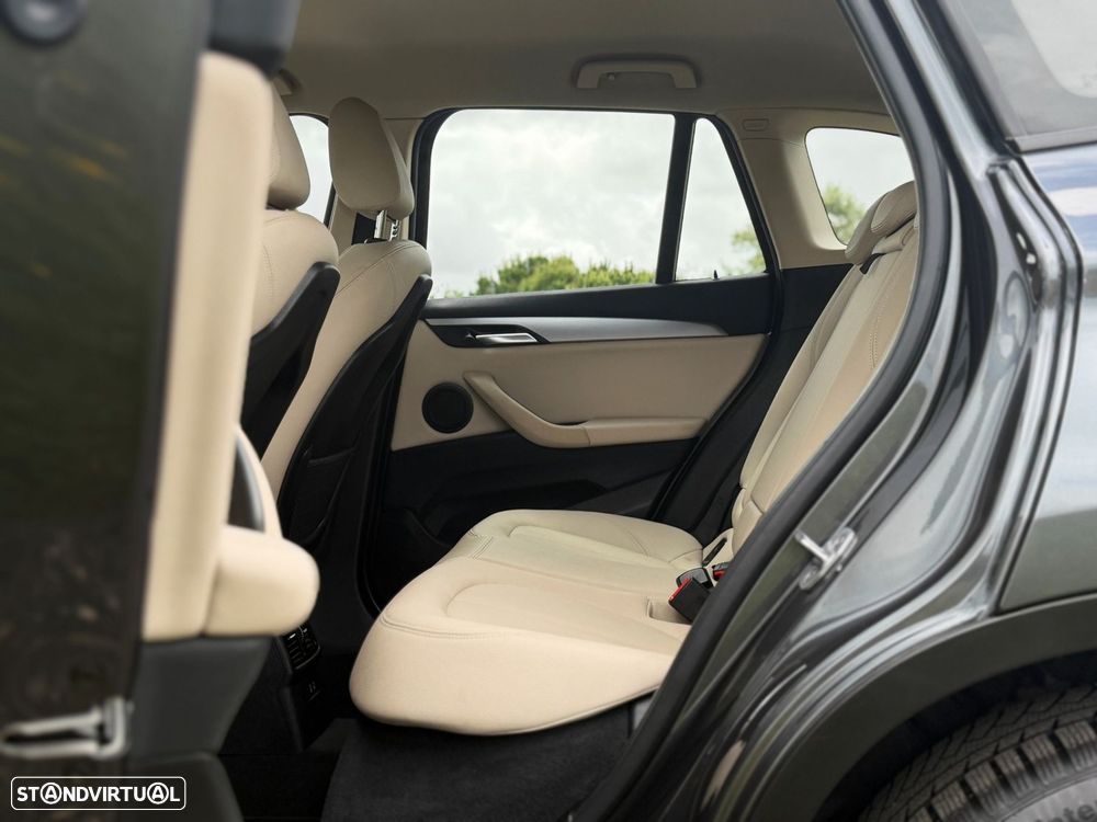 BMW X1 25 e xDrive Line Sport - 12