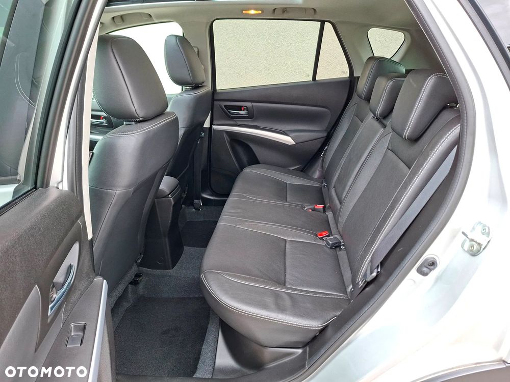 Suzuki SX4 S-Cross 1.6 VVT 4x4 Comfort - 23