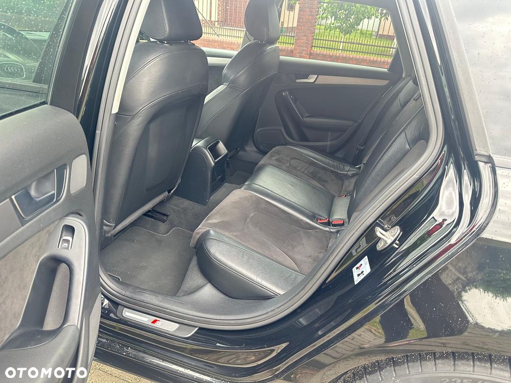 Audi A4 Avant 2.0 TDI DPF S line Sportpaket - 14
