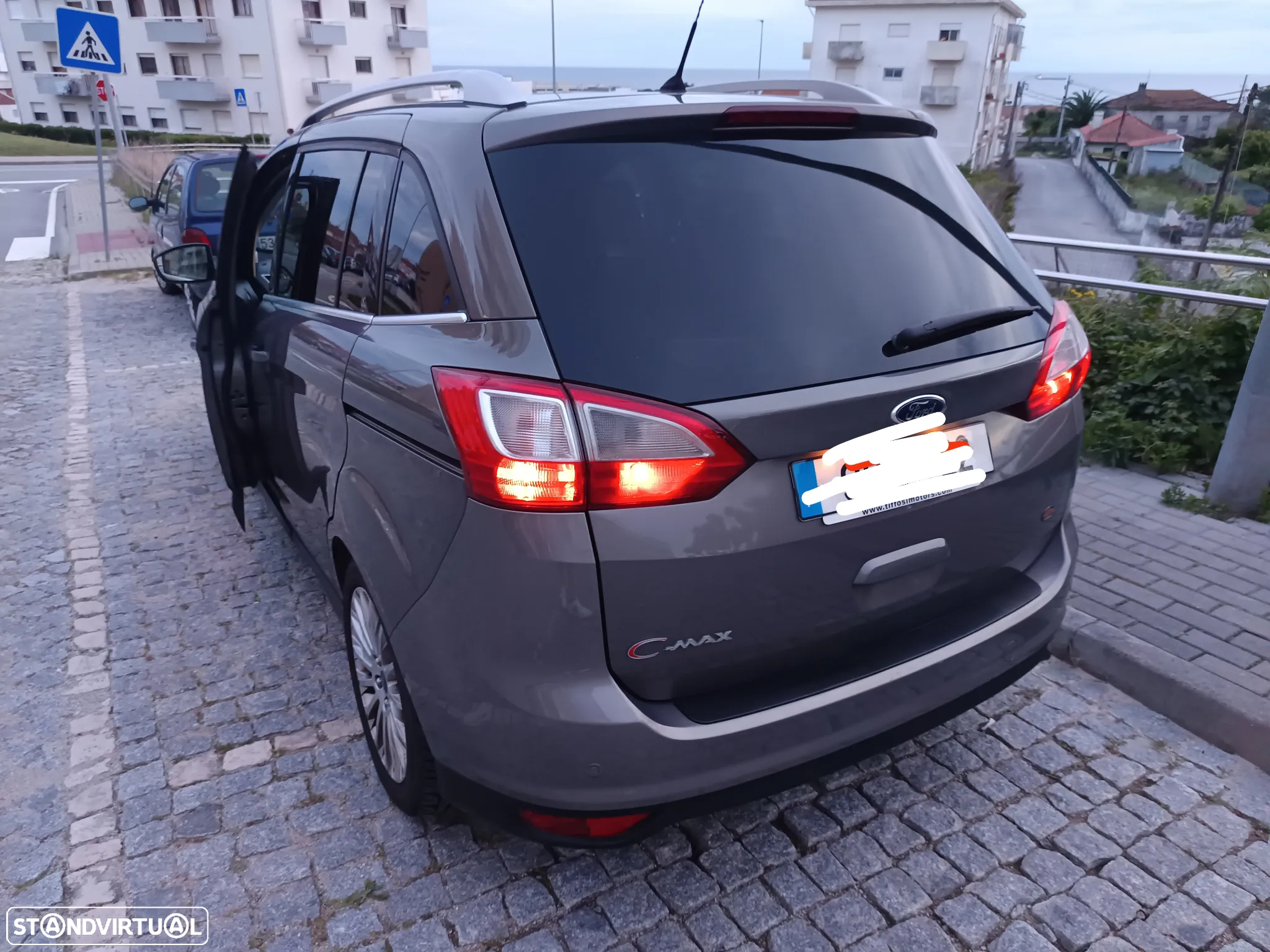 Ford Grand C-Max 1.6 TDCi Titanium S/S 120g - 4