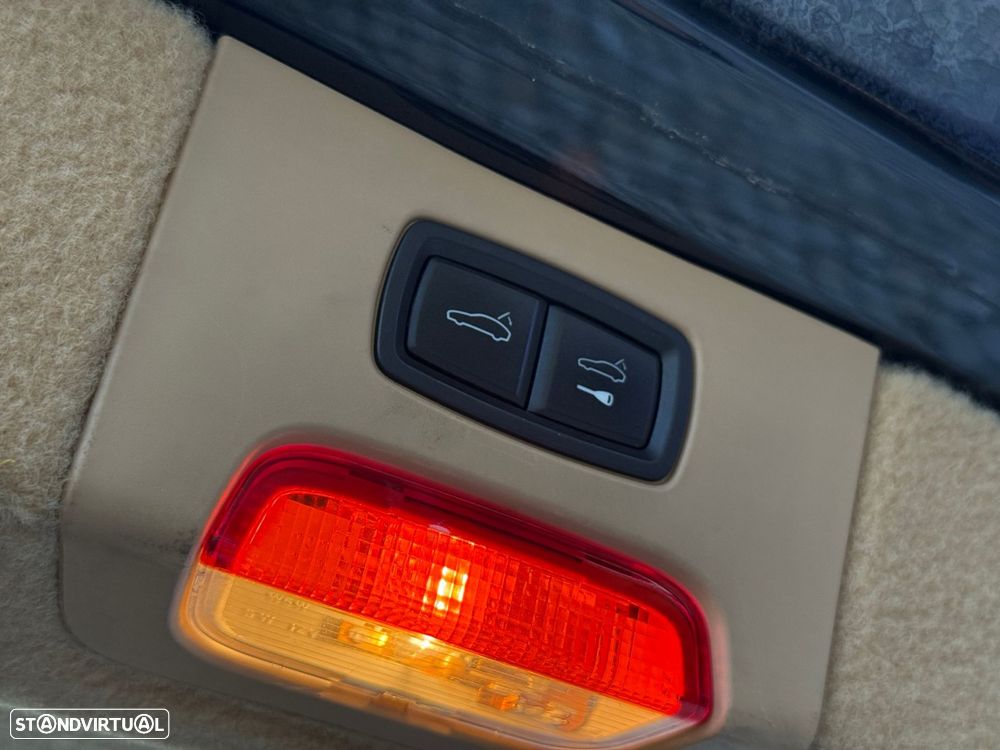 Porsche Cayenne - 17