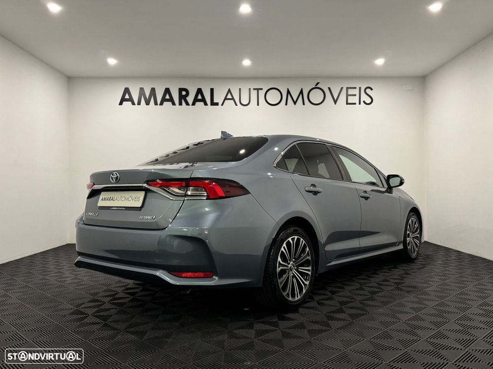 Toyota Corolla 1.8 Hybrid Exclusive - 13