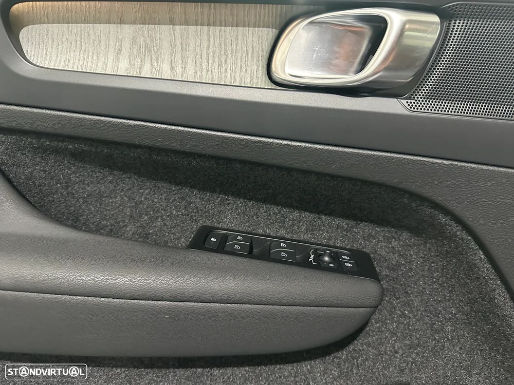 Volvo XC 40 1.5 T4 PHEV Inscription - 10