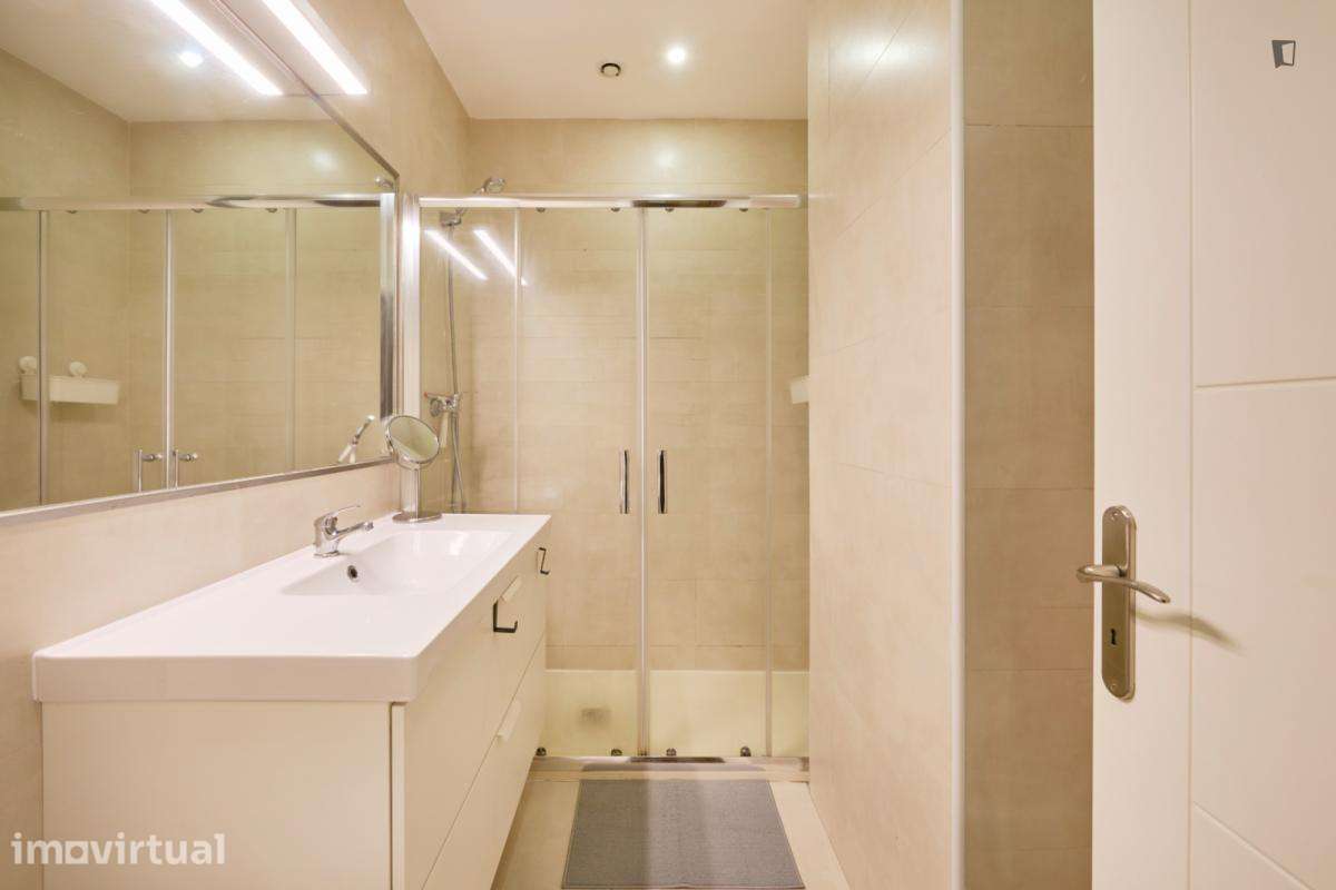 Apartamento com 2 quartos - localizado em Picoas Lisbon - Grande imagem: 3/59