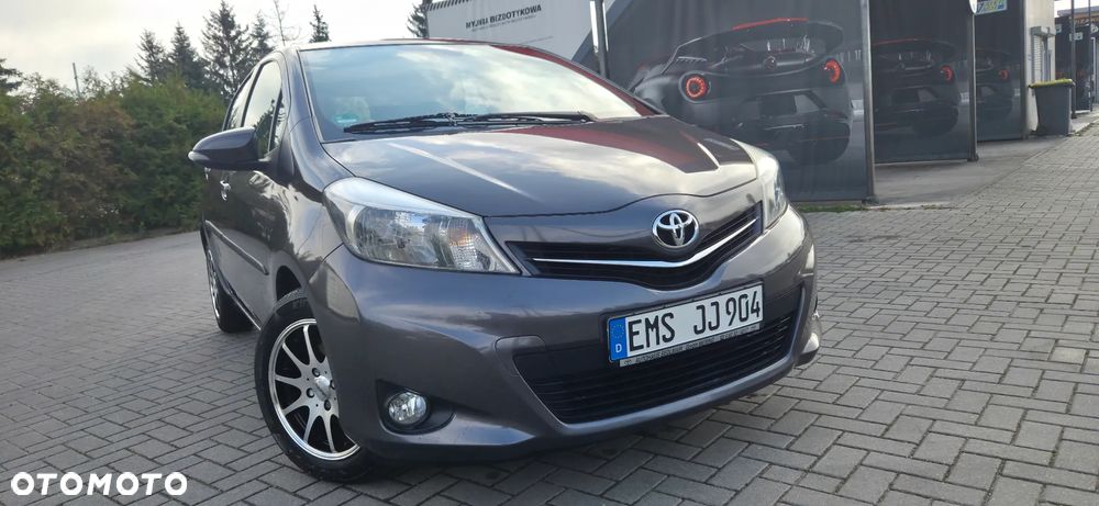 Toyota Yaris 1.33 Dynamic - 21