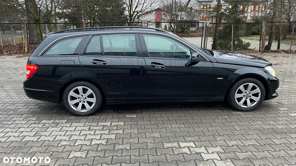 Mercedes-Benz Klasa C 220 T CDI DPF (BlueEFFICIENCY) 7G-TRONIC - 8