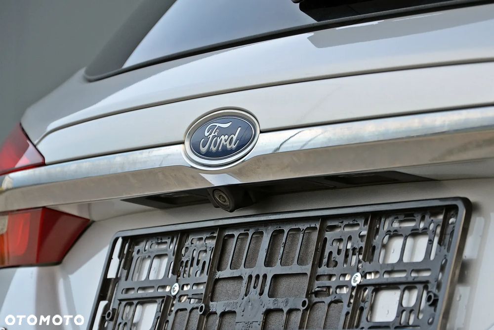Ford Mondeo 2.0 EcoBlue Allrad Titanium - 24