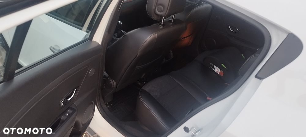 Renault Megane 2.0 16V TCE Privilege - 9