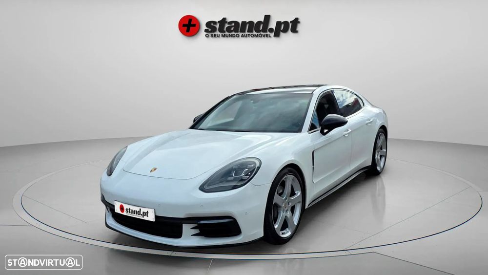 Porsche Panamera 4S - 1