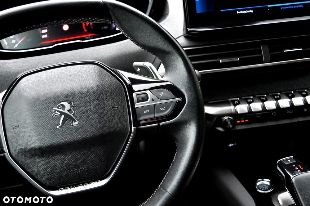 Peugeot 3008 1.2 PureTech Allure S&S EAT8 - 34