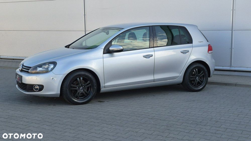 Volkswagen Golf - 9