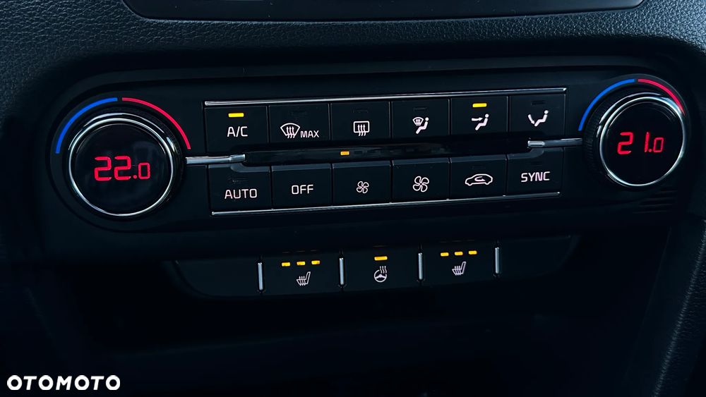 Kia ProCeed - 32