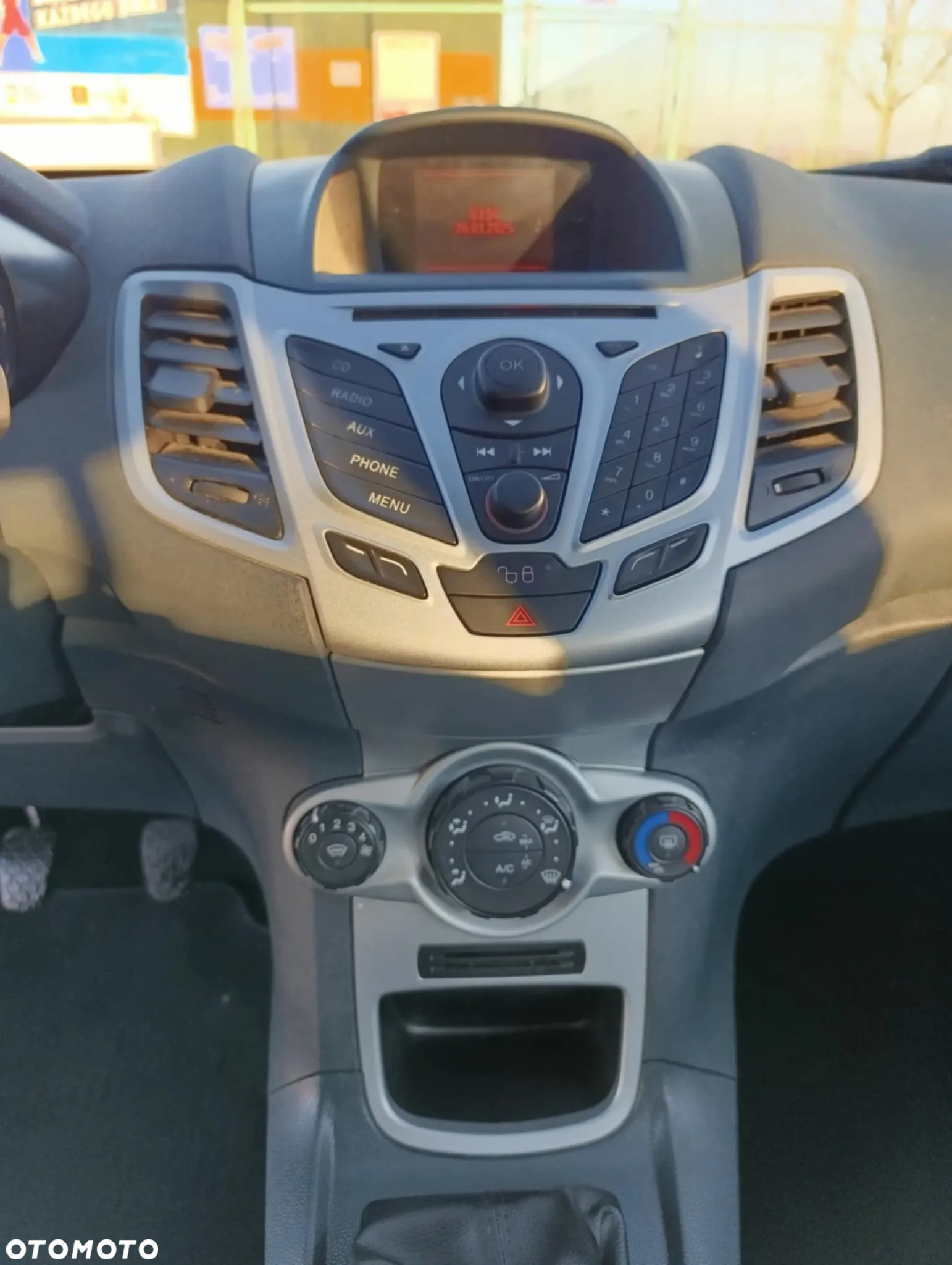 Ford Fiesta 1.25 Champions Edition - 9