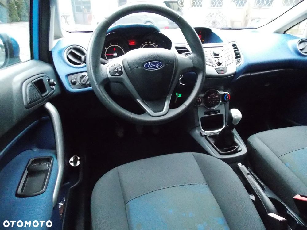 Ford Fiesta 1.4 Champions Edition - 23