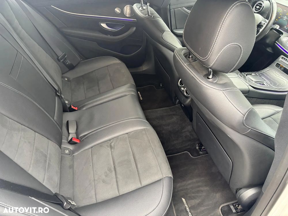 Mercedes-Benz E 300 d 4MATIC MHEV - 19