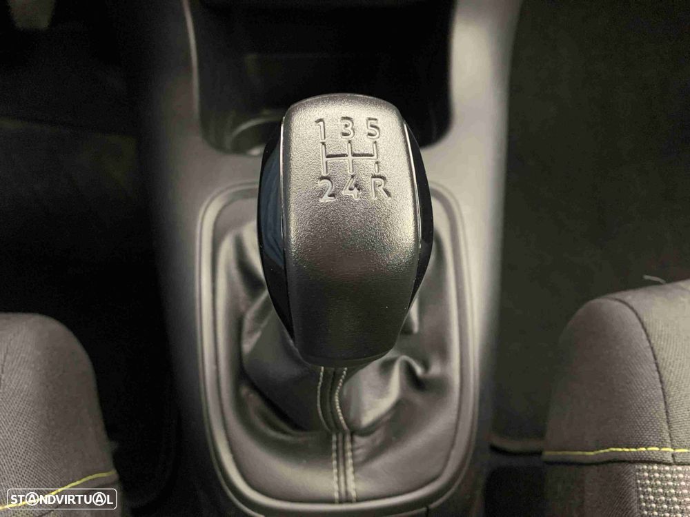 Citroën C3 1.2 PureTech Plus - 10