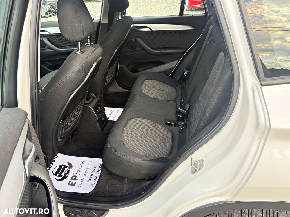 BMW X1 xDrive20i Aut. Advantage - 19