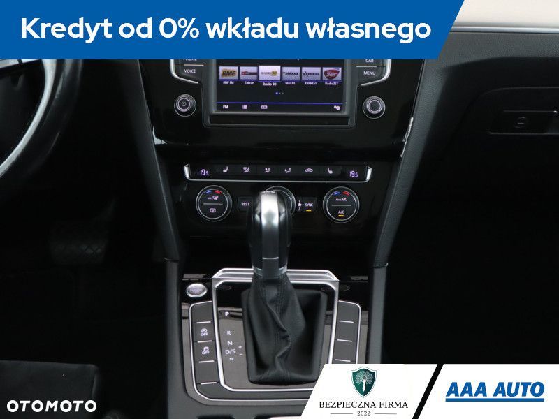 Volkswagen Passat Variant - 14